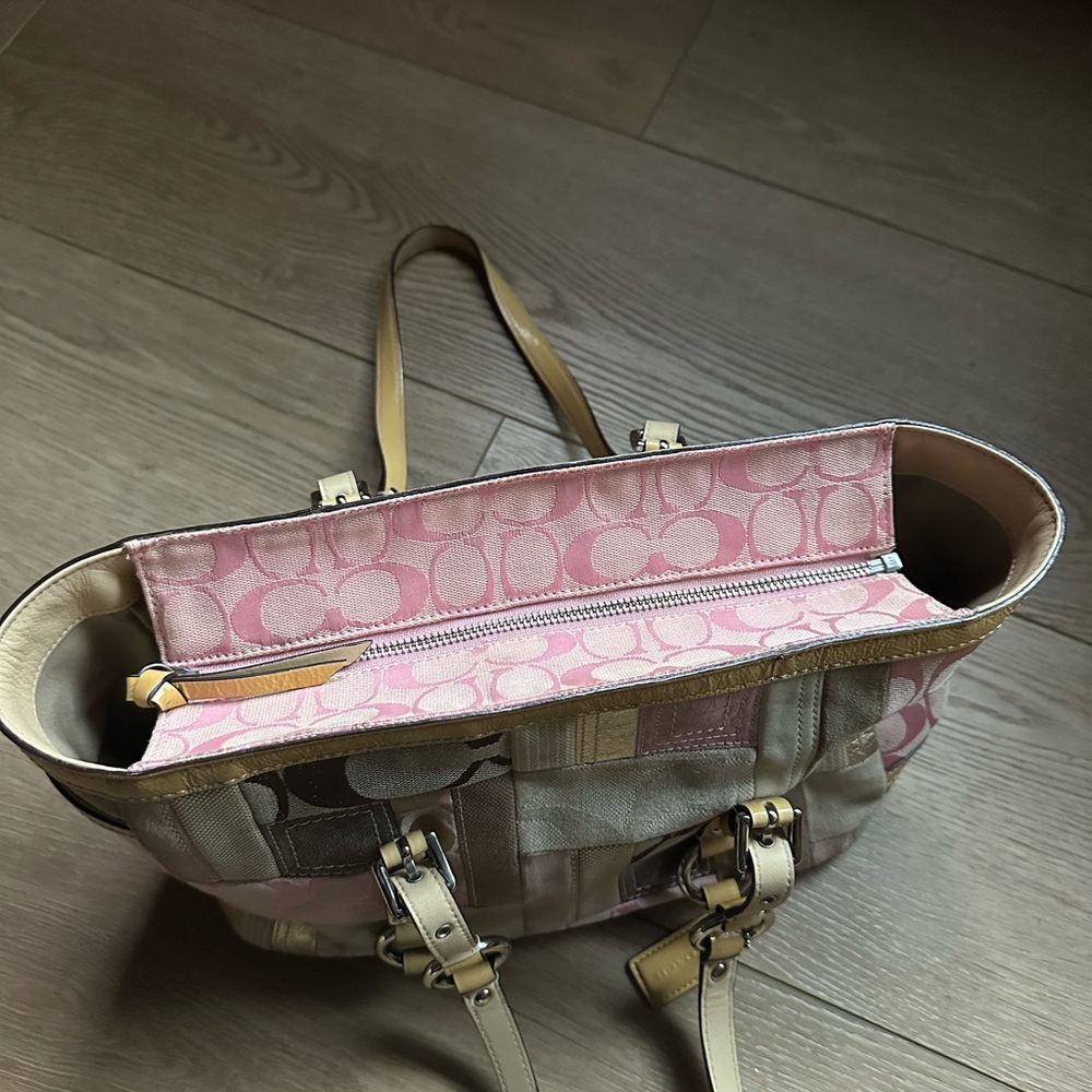 Patchwork Tote Bag with Tan Straps - Picture 2 of 4